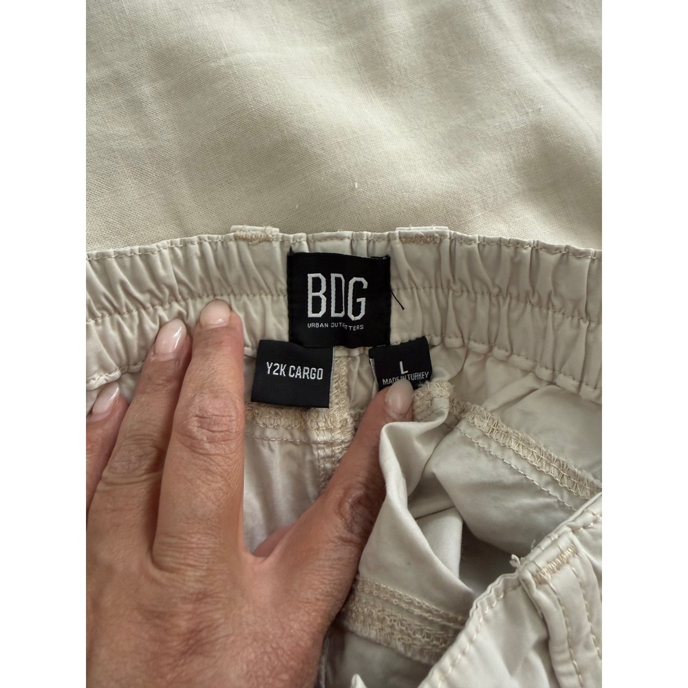 BDG Urban Outfitters Y2K Cargo Pants Wide Leg Utility Sand Beige L - Picture 5 of 8